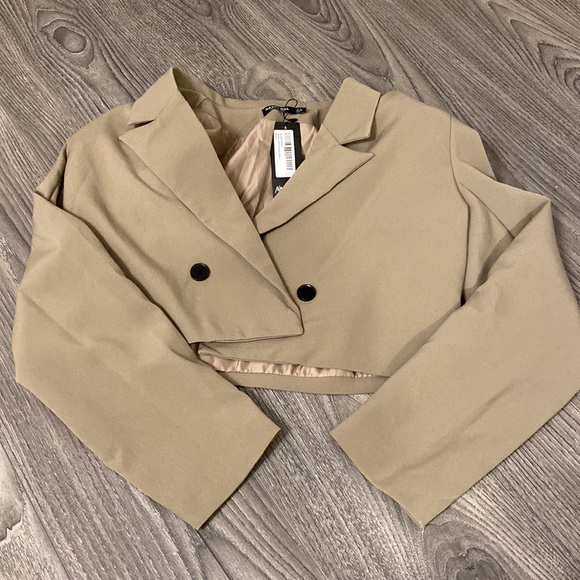 Cropped Blazer - Picture 3 of 3